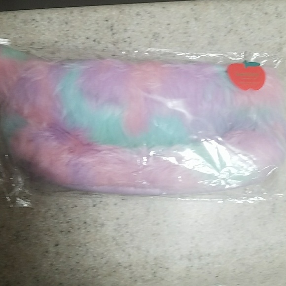 💖HP💖COTTON CANDY MAKEUP BAG - Picture 3 of 3